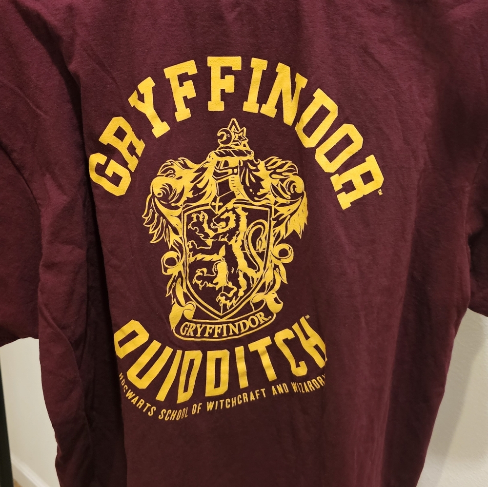 2xl double sided Harry Potter Quidditch Tee - Picture 7 of 7